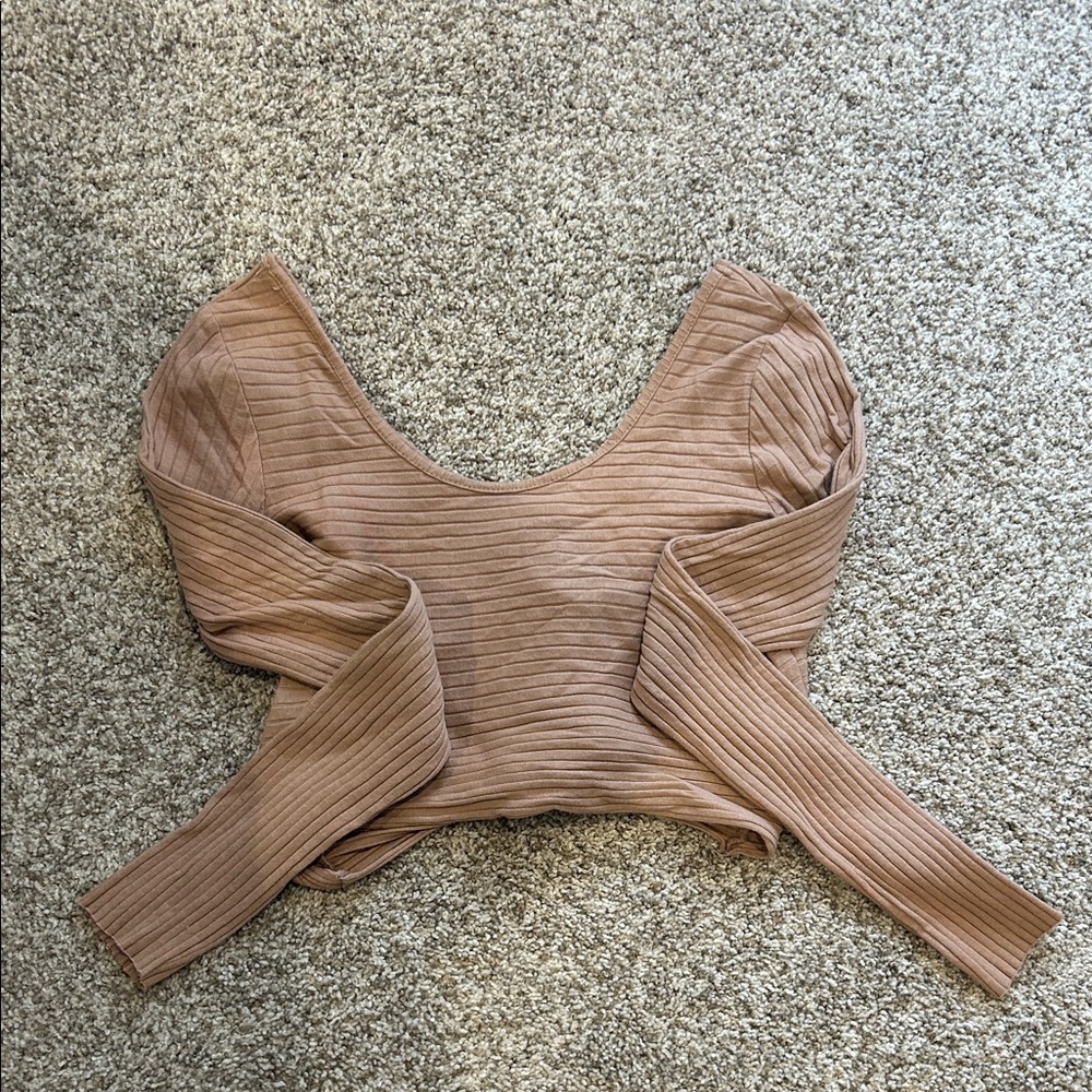 Elegant Ribbed Brown Crop Top with Open Back and Tie
